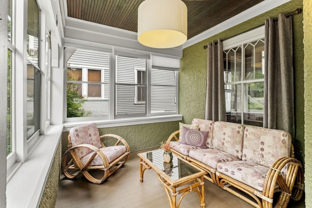 2441 Grand Ave S, Minneapolis, MN 55405 - sunroom / solarium with healthy amount of natural light