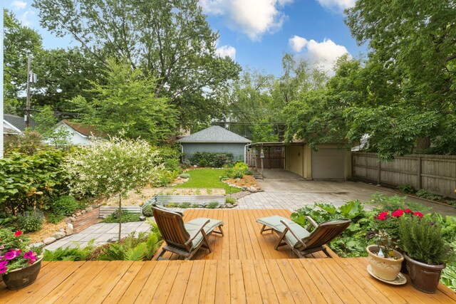 2441 Grand Ave S, Minneapolis, MN 55405 - wooden deck with view of wooded area