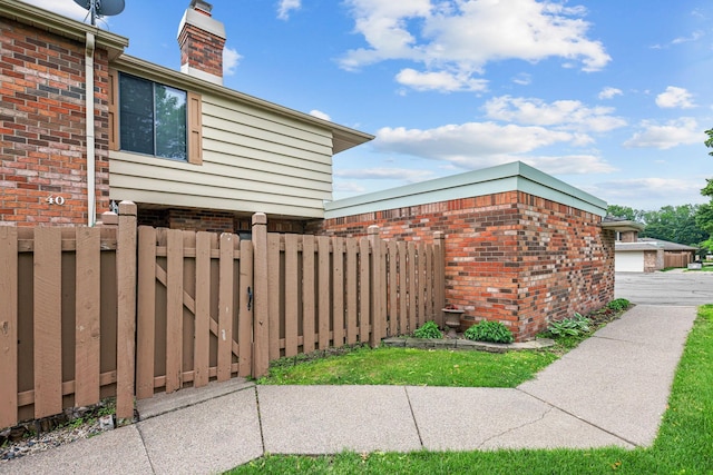3625 Gettysburg Ave S Unit 40, Saint Louis Park, MN 55426 - view of yard featuring a gate