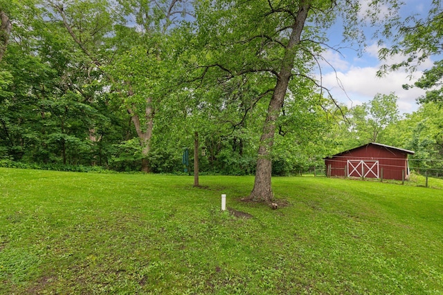 8482 150th St E, Northfield Twp, MN 55057 - view of yard featuring a barn and an outbuilding