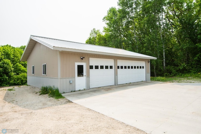 11905 Hunter Dr, Lake Park Twp, MN 56554 - view of detached garage
