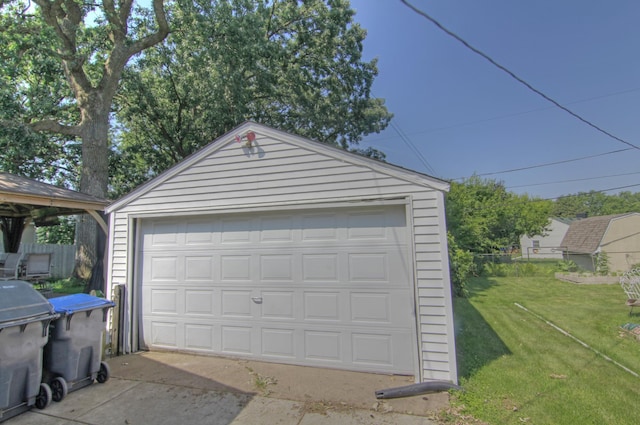1979 Polaris Pl N, Saint Paul, MN 55109 - view of detached garage