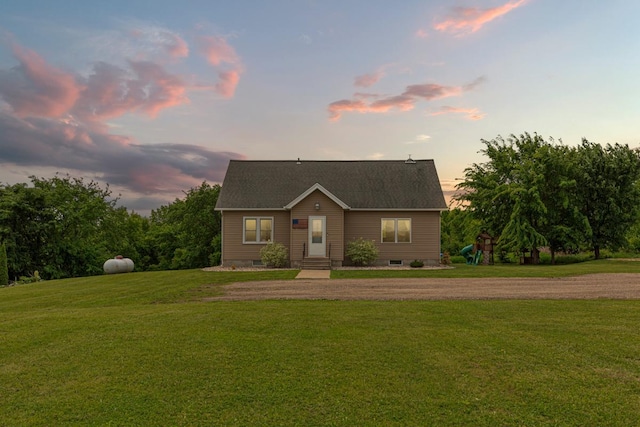 28145 State Highway 112, Le Sueur, MN 56058 - view of front of home featuring crawl space and a front lawn