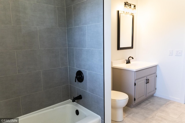 1322 17th St W, Hastings, MN 55033 - full bath with vanity, bathing tub / shower combination, toilet, tile patterned flooring, and baseboards
