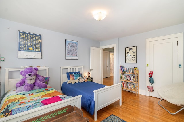 244 Macalester St, Saint Paul, MN 55105 - bedroom featuring wood finished floors