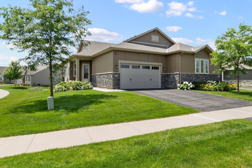 6325 133rd St, Savage, MN 55378 - photo 1