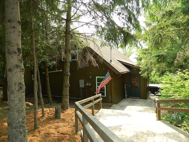 3749 Grizzly Ln, Barnum Twp, MN 55707 - view of front facade with a shingled roof