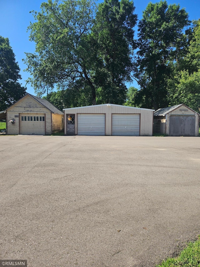 315 Rochester Ave, Montevideo, MN 56265 - photo 4