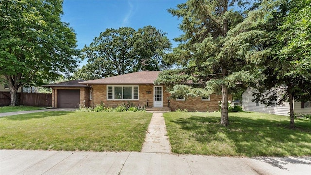 1220 Irving St, Alexandria, MN 56308 - photo 1