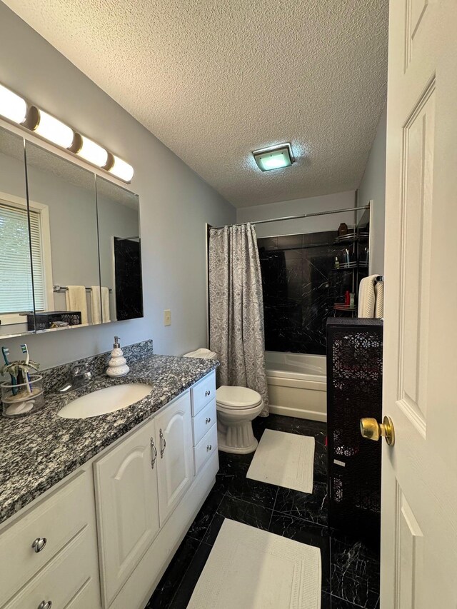 8000 Winnetka Heights Dr, Golden Valley, MN 55427 - photo 28