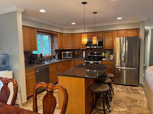 8000 Winnetka Heights Dr, Golden Valley, MN 55427 - photo 21