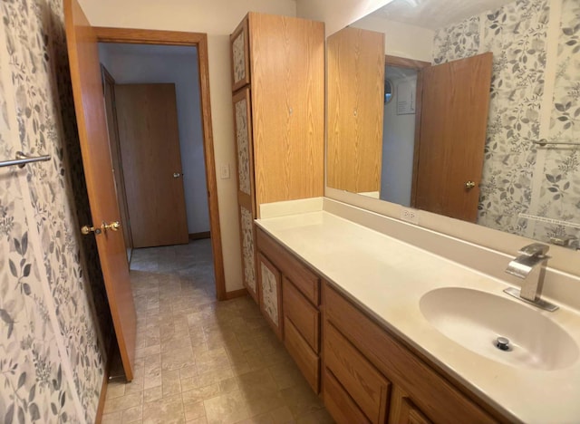 1366 Phalen Blvd, Saint Paul, MN 55106 - bathroom with vanity