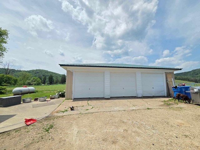 12283 County Road 31, Mount Vernon Twp, MN 55910 - view of detached garage