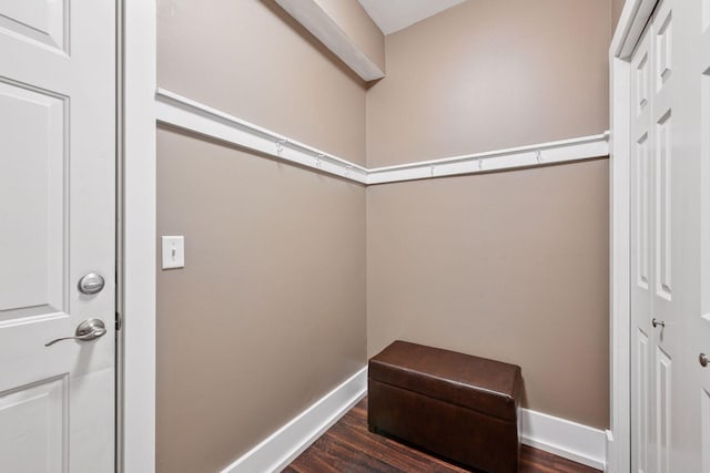 1924 Shamrock Pl, Chaska, MN 55318 - detailed view of baseboards and wood finished floors