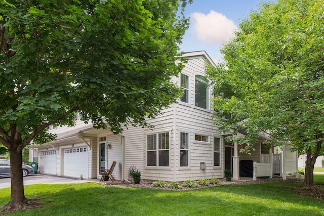 1924 Shamrock Pl, Chaska, MN 55318 - view of front of home with a front lawn, driveway, and a garage