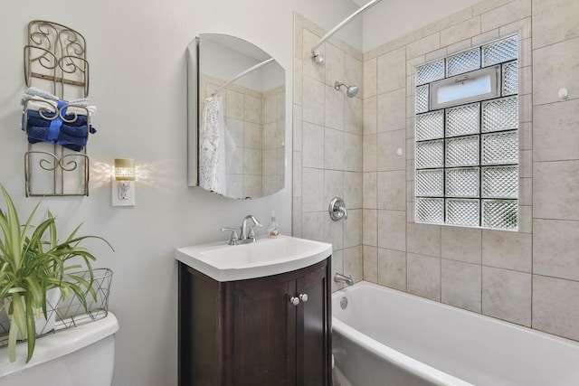 3314 Aldrich Ave N, Minneapolis, MN 55412 - bathroom with toilet, vanity, and shower / bath combo with shower curtain