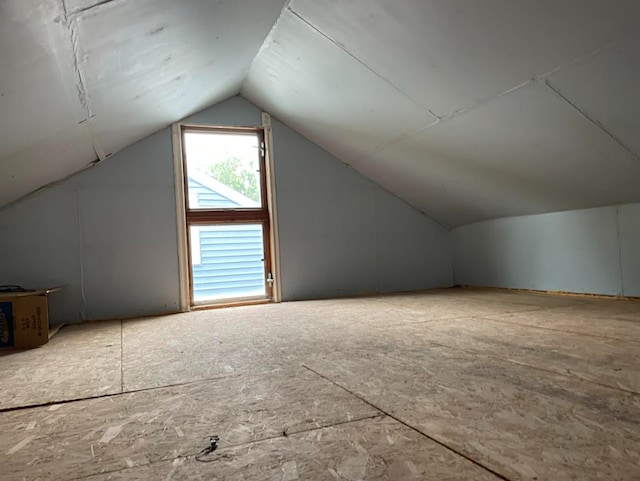 4921 Fremont Ave N, Minneapolis, MN 55430 - bonus room featuring vaulted ceiling