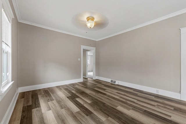 2939 Linden Ave, Slayton, MN 56172 - unfurnished room with a ceiling fan, wood finished floors, crown molding, and baseboards