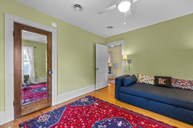 4817 Emerson Ave S, Minneapolis, MN 55419 - living room featuring wood finished floors and a ceiling fan
