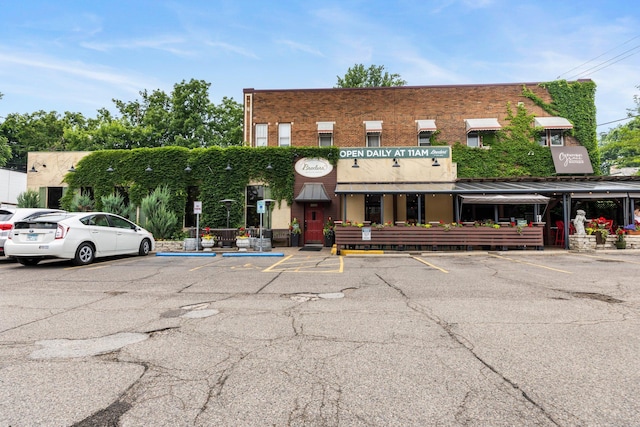 4817 Emerson Ave S, Minneapolis, MN 55419 - view of commercial location with uncovered parking