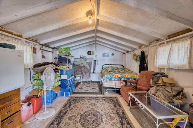 30901 Sunny Beach Rd, Grand Rapids, MN 55744 - living room with vaulted ceiling