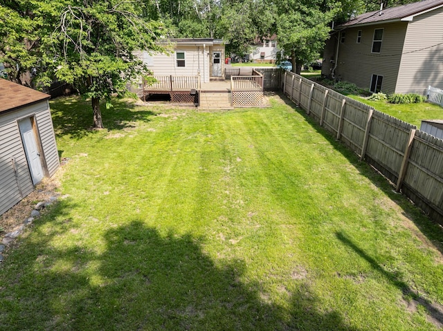 618 Park St, Alexandria, MN 56308 - view of yard with a wooden deck