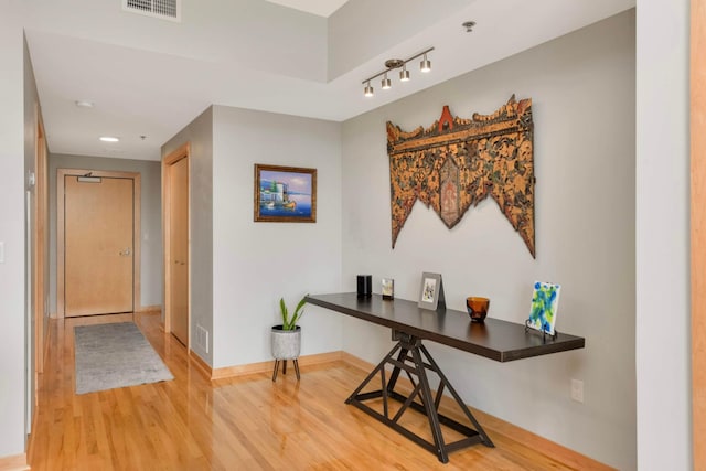 1240 2nd St Unit 817, Minneapolis, MN 55415 - photo 7