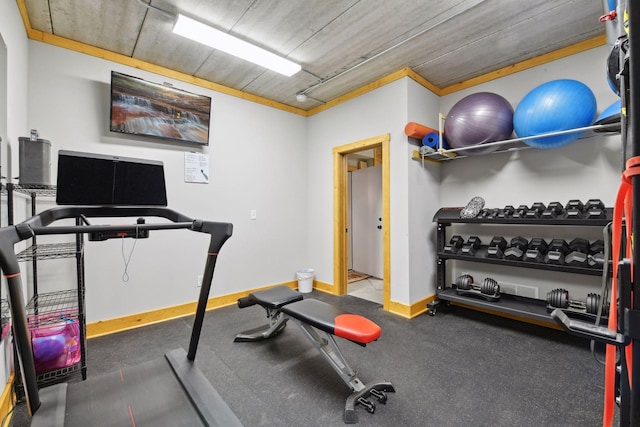 3100 Island View Dr, Mound, MN 55364 - exercise area with baseboards