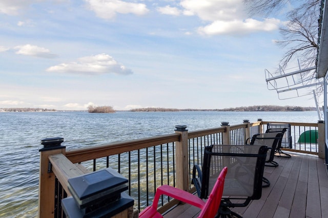 3100 Island View Dr, Mound, MN 55364 - deck featuring a water view