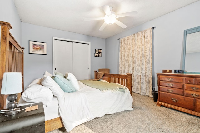 662 24th Ave NE, Minneapolis, MN 55418 - carpeted bedroom featuring a closet and a ceiling fan