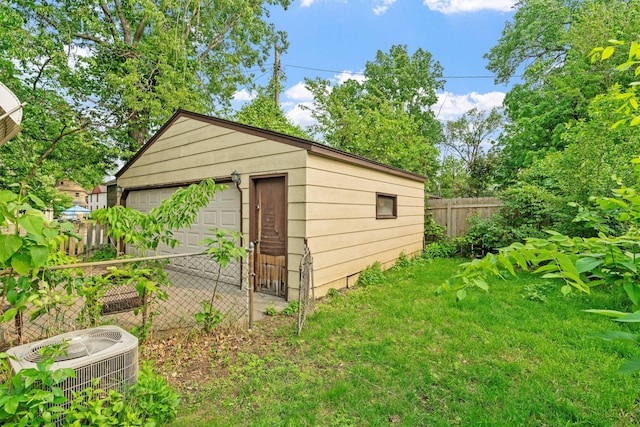 662 24th Ave NE, Minneapolis, MN 55418 - view of outbuilding featuring central AC