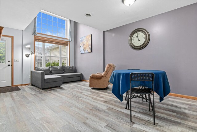 2765 Wagon Wheel Trl, Chaska, MN 55318 - photo 5