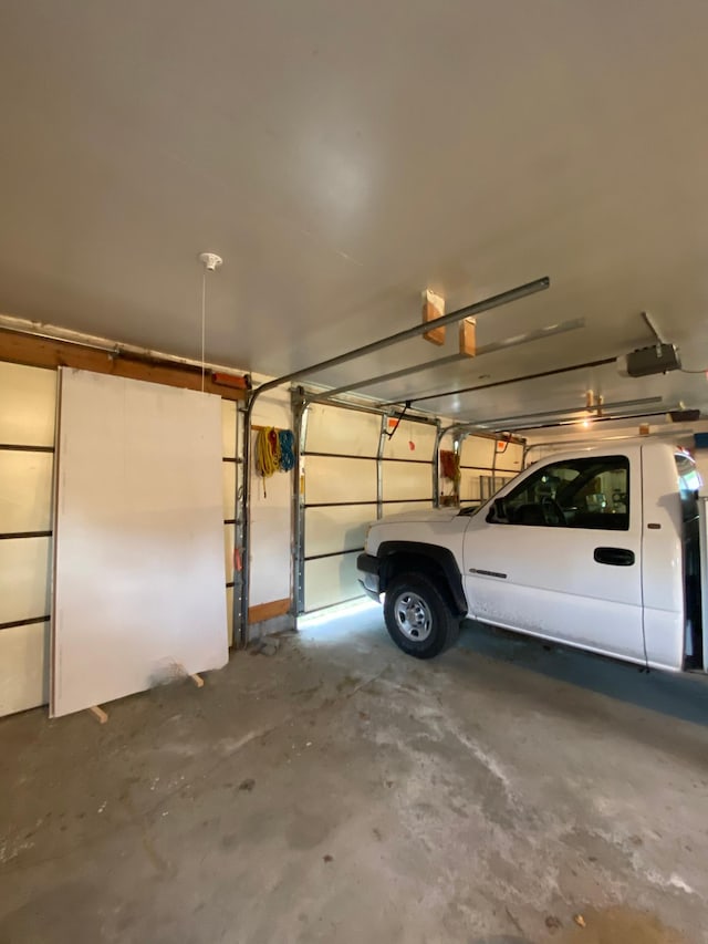 1004 9th St 1006, International Falls, MN 56649 - garage featuring a garage door opener