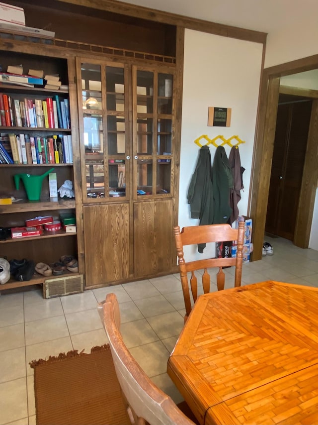 1004 9th St 1006, International Falls, MN 56649 - dining space featuring tile patterned floors
