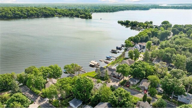 1575 Finch Ln, Mound, MN 55364