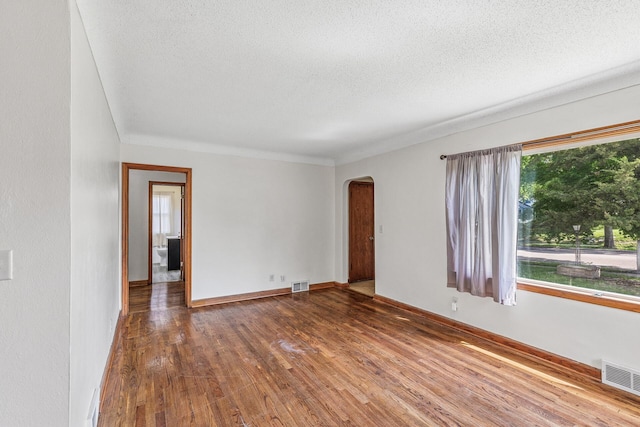 1351 3rd St E, Saint Paul, MN 55106 - photo 8