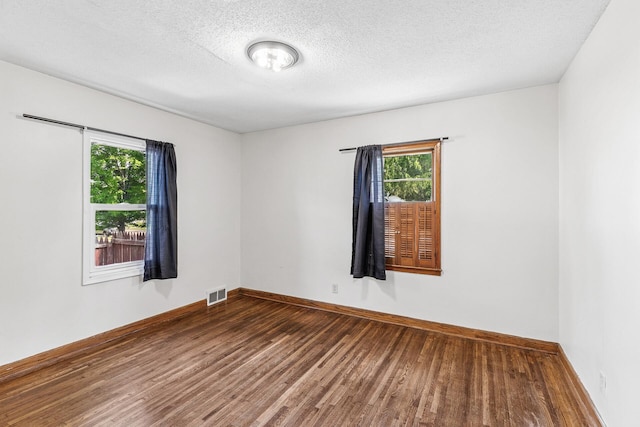 1351 3rd St E, Saint Paul, MN 55106 - photo 18