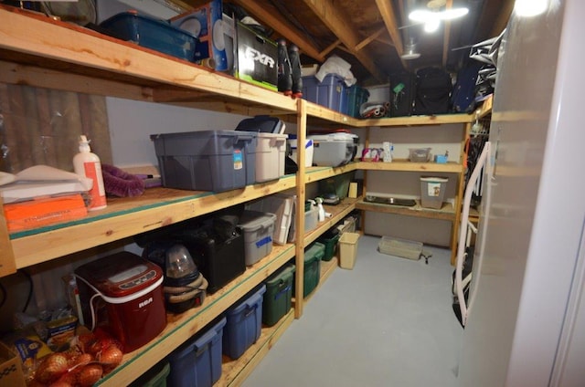12207 285th St, Lindstrom, MN 55045 - view of storage room