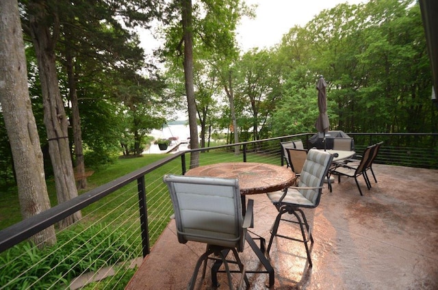 12207 285th St, Lindstrom, MN 55045 - view of patio with outdoor dining area
