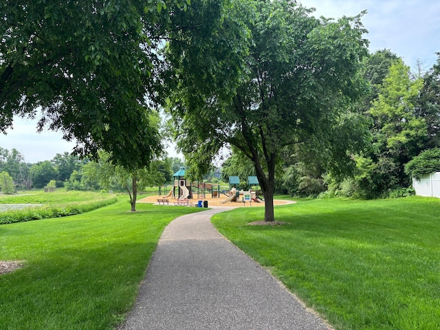 11668 Azure Ct, Inver Grove Heights, MN 55077 - view of community with a yard