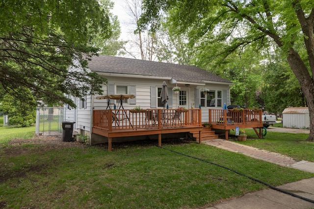 303 2nd St, Lyle, MN 55953 - photo 1