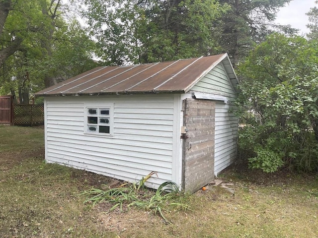 810 Charles St, Park Rapids, MN 56470 - view of shed