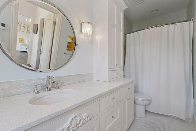3758 Woodland Cove Pkwy, Minnetrista, MN 55331 - full bathroom featuring vanity, tile patterned floors, and a shower with shower curtain