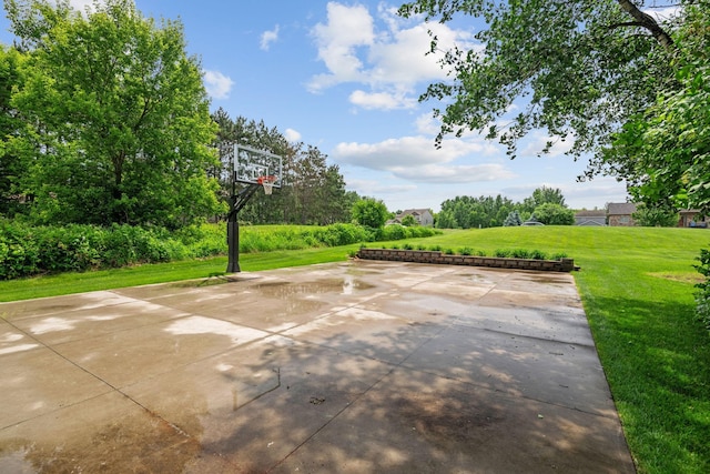 4027 148th Ln NE, Ham Lake, MN 55304 - view of patio with basketball hoop