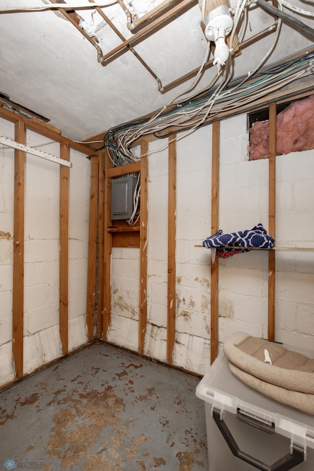 1345 4th St N, Fargo, ND 58102 - unfinished below grade area with electric panel and concrete block wall