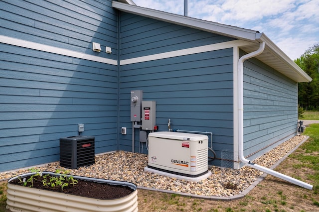 1320 Whiting Rd NW Unit 71, Bemidji, MN 56601 - view of home's exterior with central AC