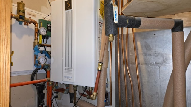 4251 Sugar Pt, Orr, MN 55771 - utilities with water heater