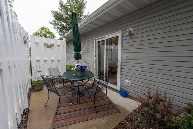 2842 19th Ave NW, Rochester, MN 55901 - view of patio