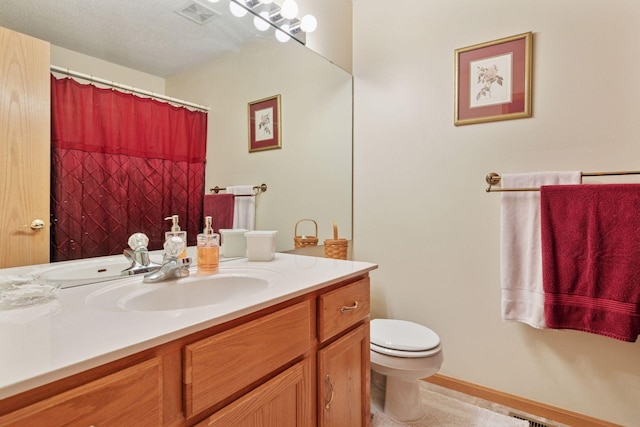 14617 Evergreen Trl Unit 75, Apple Valley, MN 55124 - full bath featuring vanity and toilet