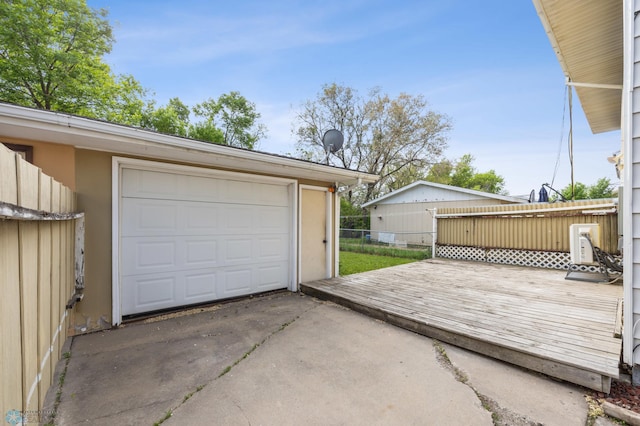 1138 20th St N, Moorhead, MN 56560 - garage featuring driveway